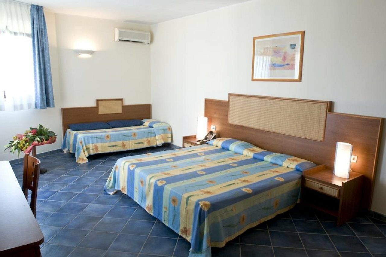 Resort Voi Arenella 4*
